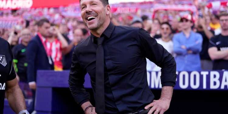 Diego Simeone: del duelo verbal con Mourinho al recibimiento a Julián Álvarez
