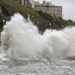 VARIAS CIUDADES AFECTADAS: Temporal en la Costa Atlántica: la crecida de mar provocó destrozos