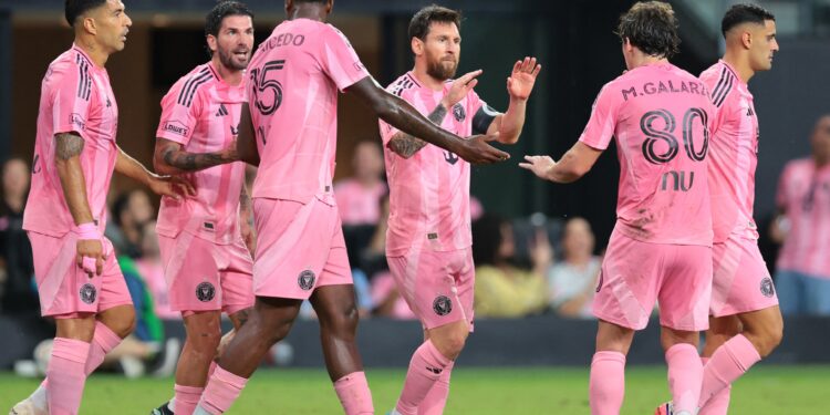 Con un golazo de tiro libre de Messi, Inter Miami se lo empata a Columbus Crew por la MLS