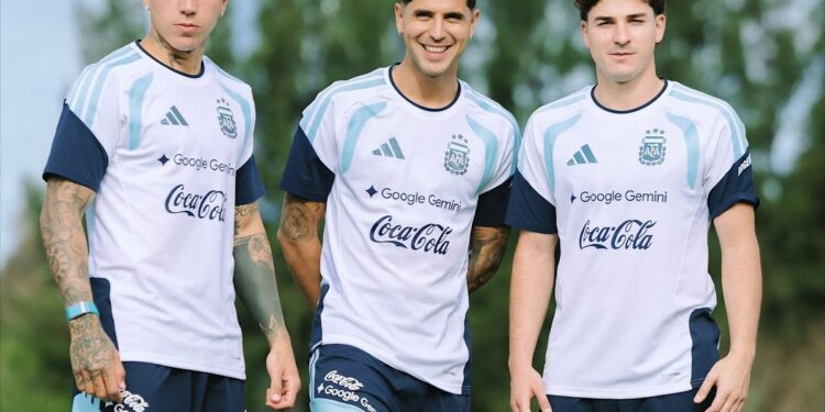 La foto de los campeones del mundo que volvió locos a los hinchas de River