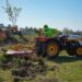 adquiridos en una subasta pública: Corrientes incorporó dos nuevos tractores para servicios públicos