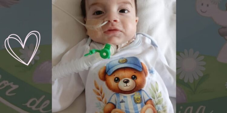 SOLIDARIDAD: Alexander necesita un respirador y otros insumos para poder volver a su casa