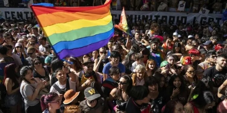 NOVIEMBRE CARGADO: Confirmado: la Marcha del Orgullo un día antes de la llegada del papa León XIV