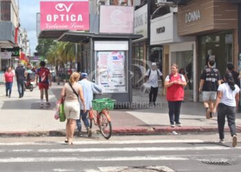 PRONÓSTICO EXTENDIDO : Finde largo con calor y máximas de hasta 35°C en Corrientes