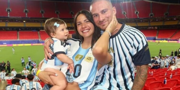 ESPECTÁCULOS: Ailén Cova sorprendió al compartir una foto inédita junto a Alexis Mac Allister