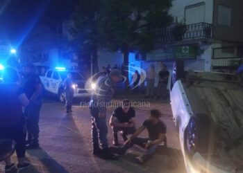 CIUDAD DE RESISTENCIA : Chaco: se quedó dormido al volante y chocó contra un auto estacionado