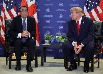 EN ESTADO UNIDOS : Trump y el primer ministro inglés se reunieron y hablaron de Malvinas