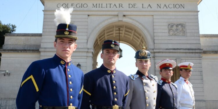 INGRESO 2027: Cómo ingresar al Colegio Militar para ser Oficial del Ejército