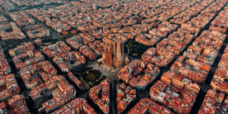 Clima en Barcelona: temperatura y probabilidad de lluvia para este domingo 27 de septiembre