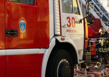 Aumentan a once los muertos por un incendio en un centro comercial del sur de Rusia