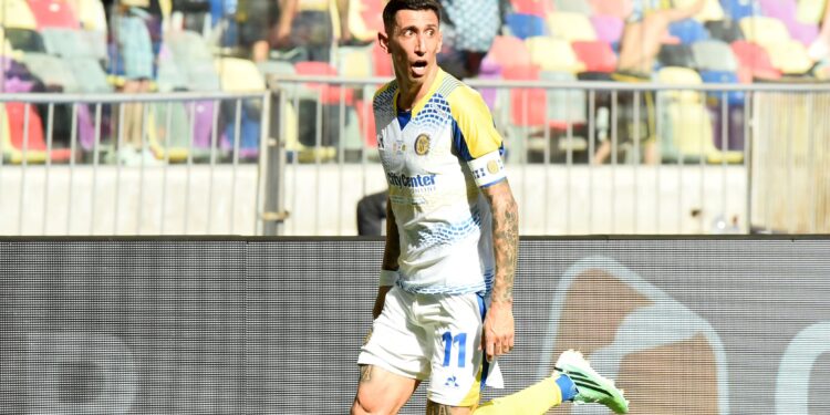 Con un doblete de Di María, Rosario Central le da vuelta a Estudiantes la final de la Supercopa Internacional