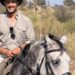 Es argentino, hizo un viaje aventura por África, nadó con tiburones y ahora busca que un gorila de Ruanda lleve el nombre de Messi