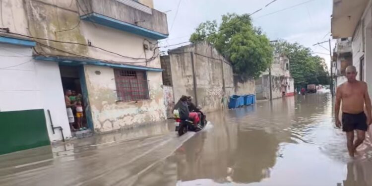 Inundaciones en La Habana: cubanos reportan calles inundadas por las lluvias