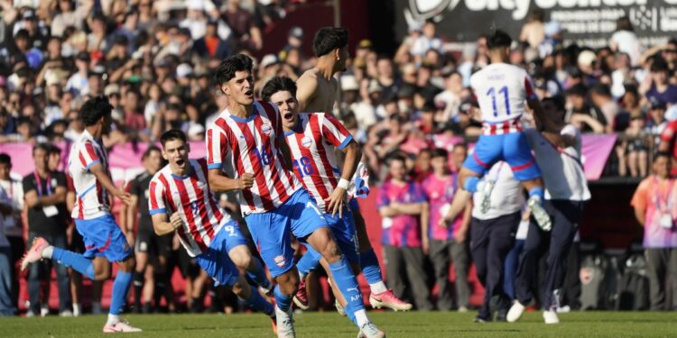Video: la tanda de penales que consagró campeón a Paraguay en los Suramericanos y la tristeza de Argentina