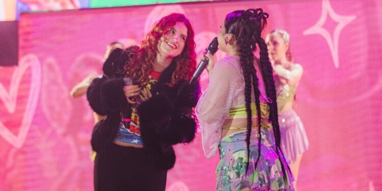 Nic, su aparición en el escenario con Milena Warthon y su nominación al Latin Grammy: “Apoyarnos entre nosotras es importante”
