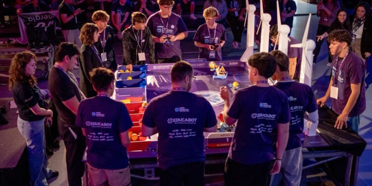 La Copa Robótica 2026 reunió a 240 estudiantes en Neuquén, repartió $100.000.000 y coronó a un campeón nacional