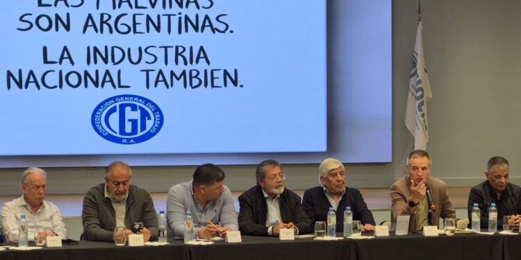 La CGT descartó un paro general, pero hará una movilización el 8 de octubre en defensa de la industria
