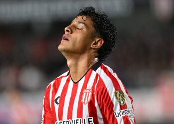 Baja en Estudiantes para la Supercopa Internacional: Tiago Palacios se pierde la final