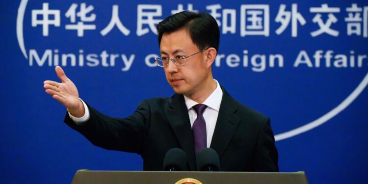 China alerta del despliegue de sistemas de misiles de EEUU en Japón y pide a Tokio «repensar su historia»