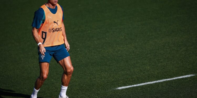 Cristiano Ronaldo: los 1000 goles, hasta cuándo seguirá jugando en Portugal, la elección de Jorge Jesus y su contundente respuesta por las críticas