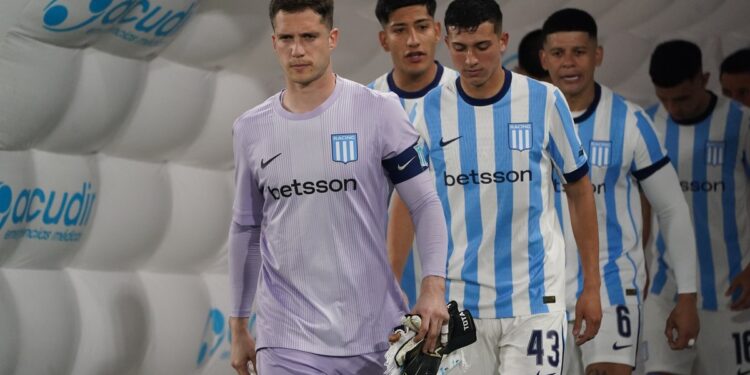 El uno por uno de Racing en el triunfo vital contra Sarmiento
