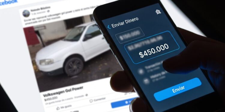 Pactó la compra de su primer auto por redes sociales y lo estafaron por 5 millones de pesos en Entre Ríos