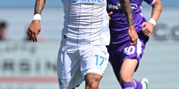 Napoli no perdonó y le gana 1-0 a Fiorentina