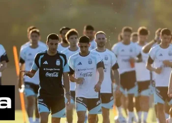A QUE HORA JUEGA LA SELECCIÓN FRENTE A BOLIVIA Y COMO VER EN VIVO EL PARTIDO.