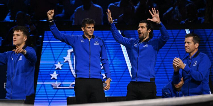 La Europa de Alcaraz y Jódar se lleva la Laver Cup gracias a una trabajada victoria de Zverev ante Tien