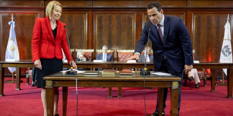 Martín López Zavaleta juró como fiscal general de la ciudad de Buenos Aires