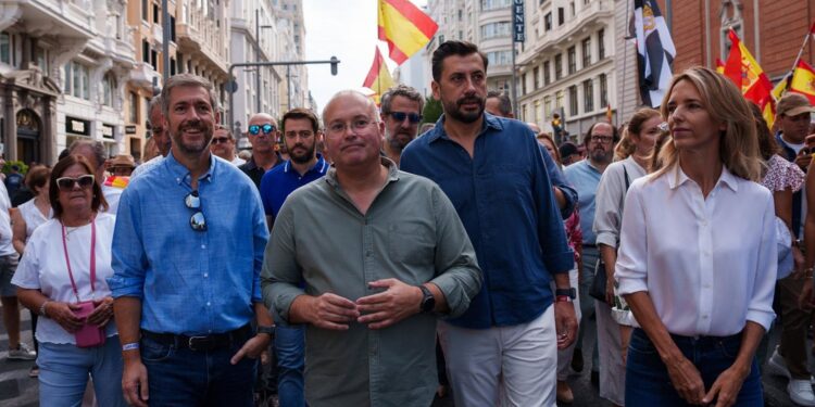El PP descarta activar el juicio a Sánchez por traición y se remite a la causa de la Audiencia Nacional sobre Ceuta