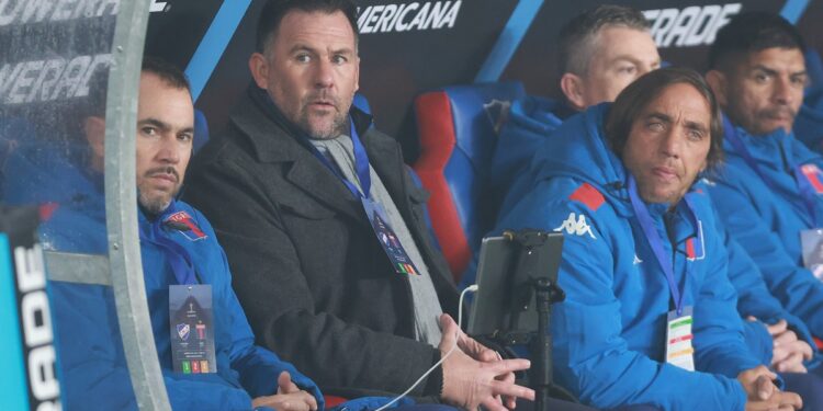 Atento Tigre: la racha negativa de Dabove ante Vélez