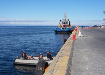 El gobernador de Magallanes defendió la ruta marítima con las islas Malvinas: «Tenemos todo el derecho internacional»