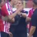 Los minutos de furia de Tomás Palacios: reclamó penal, lo encaró a Almirón y se agarró a trompadas