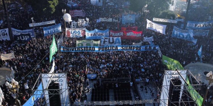 Paro docente universitario: será a partir del miércoles 30 de septiembre junto a la Marcha Federal, y podría durar entre 48 y 72 horas
