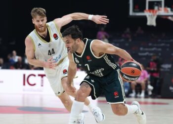 Derrota del Real Madrid de Campazzo y Deck en su debut en la Euroliga