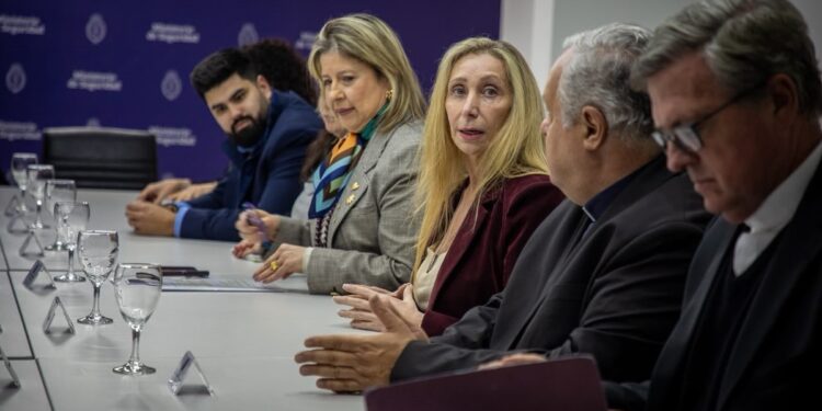 Karina Milei valoró la reunión con la Provincia y la Ciudad por la visita del papa León XIV: «Logró que se hayan juntado todas las fuerzas políticas»