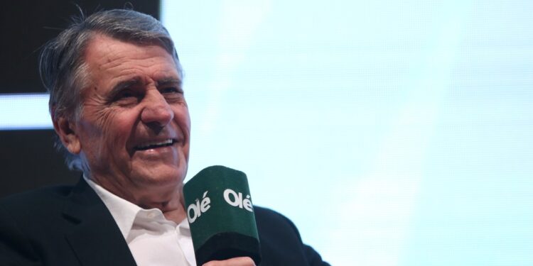 Hugo Tocalli, el hombre que conoció, convocó y dirigió al primer Messi cuando lo quería España: «Dios me iluminó»