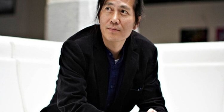 Byung-Chul Han, filósofo, explica el trasfondo de la depresión en el mundo de hoy: «Es la enfermedad de una sociedad que sufre de excesiva positividad»