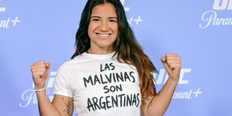 Ailín Pérez con Olé, antes de su combate contra Norma Dumont: «Siento que estoy lista para pelear por el cinturón»