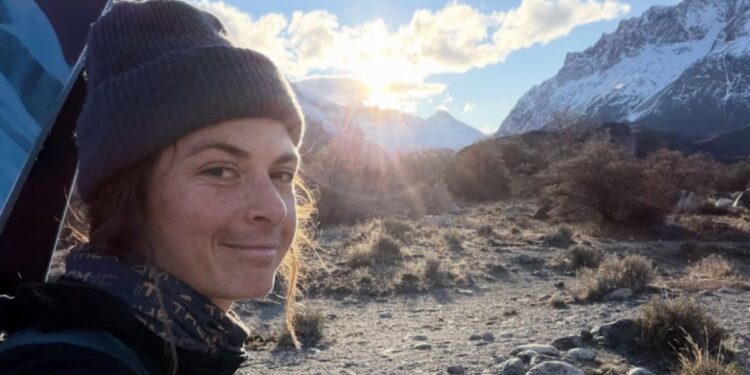 Dolor en la montaña: murió una reconocida esquiadora francesa en la Argentina