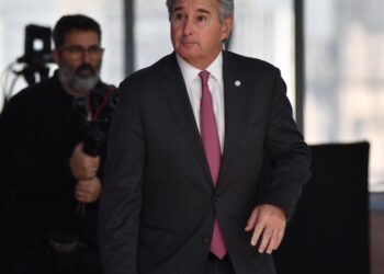 El proyecto de Ley de Defensa de la Soberanía por Malvinas de Milei despertó fuertes críticas: las razones