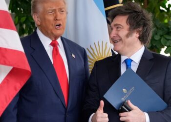 Bajo presión porque no tiene los votos, el Gobierno busca una salida para aprobar el acuerdo comercial con EE.UU.