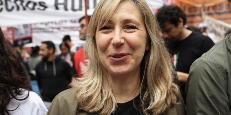 Myriam Bregman convocó a una movilización al Congreso para rechazar un megadecreto de Javier Milei