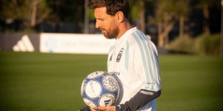 DESPEDIDA DEL 10: El sentido posteo de Messi antes de su despedida de la Selección Argentina