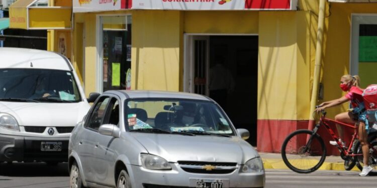TRANSPORTE: Cómo funcionará la app con la que los remises buscan competir con Uber y Didi