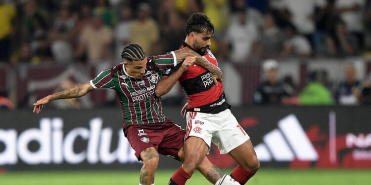 INSULTOS DE LA HINCHADA: Guerra por las apuestas en Brasil: la protesta contra Lula en el Maracaná
