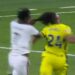 Insólito: le anularon un gol a Real Madrid y expulsaron a Vinicius por ¡un tirón de pelo!