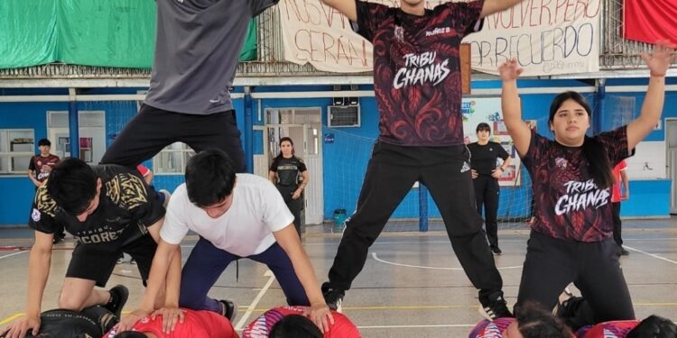 DEPORTES: Instituto John Kennedy presentó su Fiesta de Educación Física