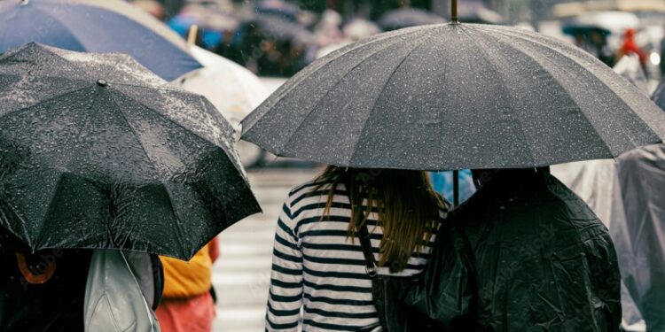 SERVICIO METEOROLÓGICO NACIONAL: Capital y varias localidades siguen bajo alerta por tormentas fuertes